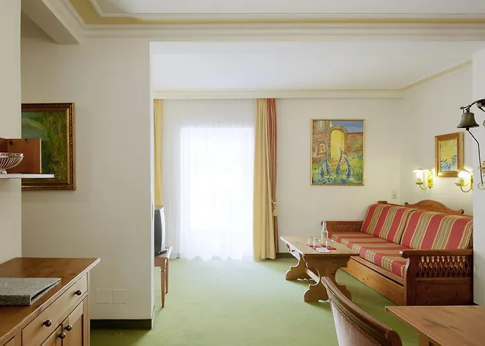 מלון דירות Wetzlgut 4*