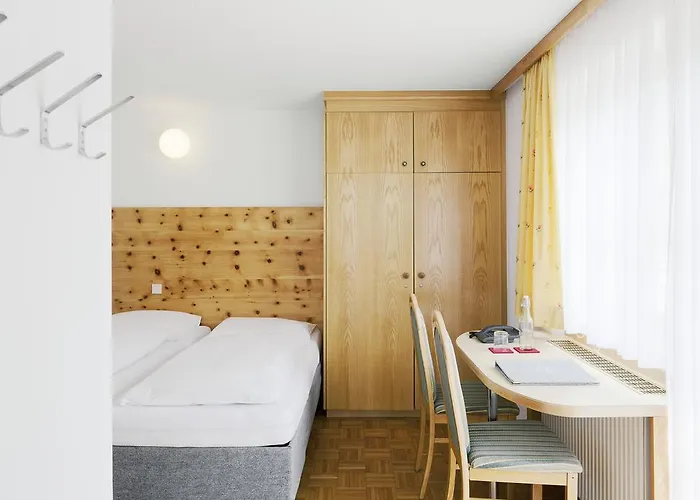 מלון דירות Wetzlgut 4*