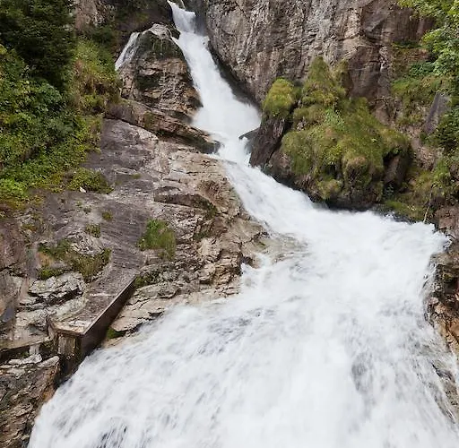 מלון דירות Wetzlgut 4*